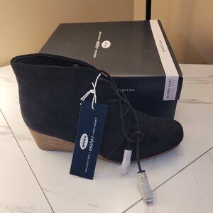 Dr Scholl's Wedge Ankle Booties - size 10